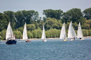 20250705_IMG4499R Versuch im Schmetterling zu segeln
