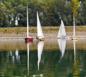 Kaum Wind macht die Spiegelungen möglich